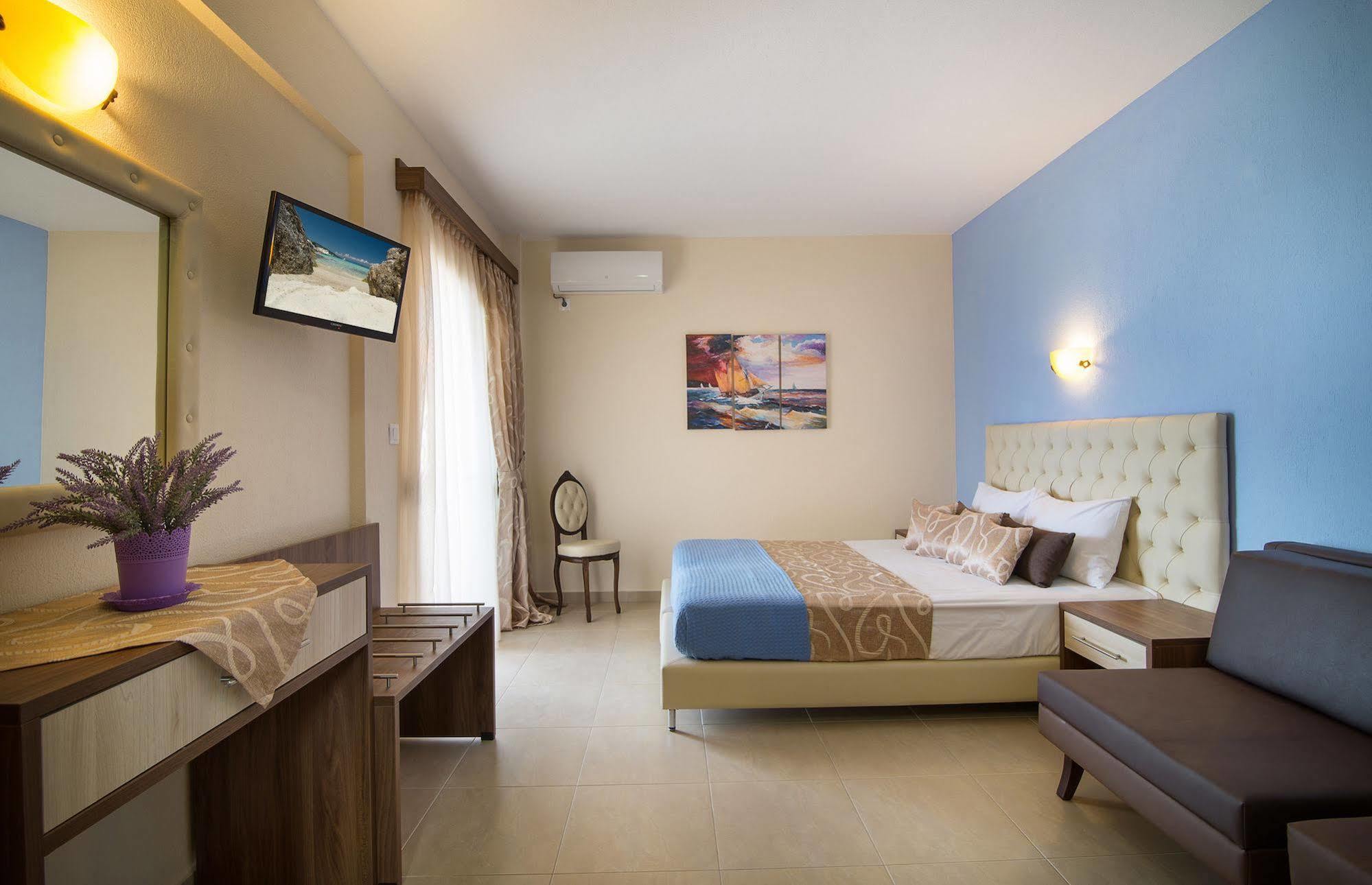 Castro Deluxe Apartment Toroni Exterior photo
